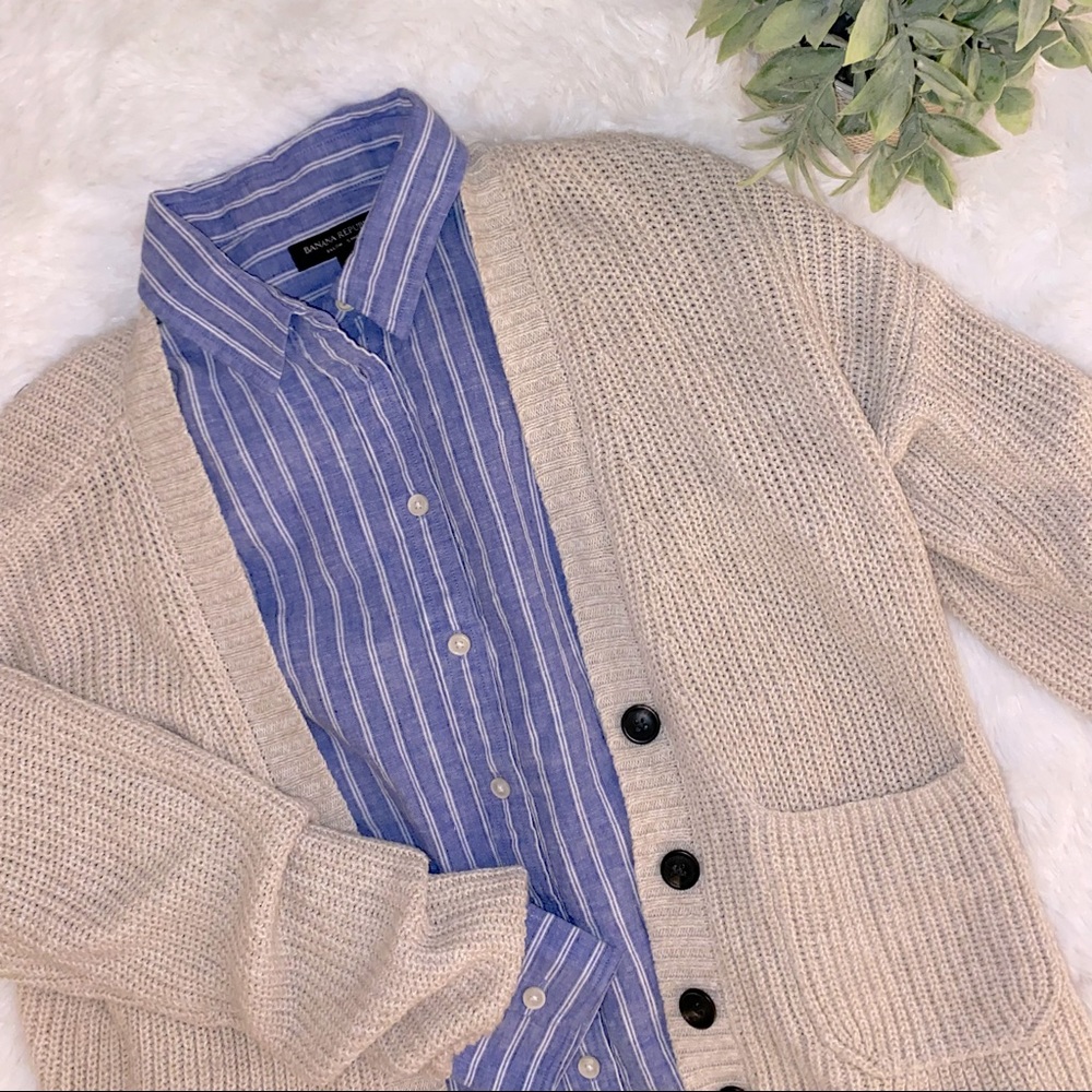 B A N A N A R E P U B L I C || Classy Blue Stripe… - image 1